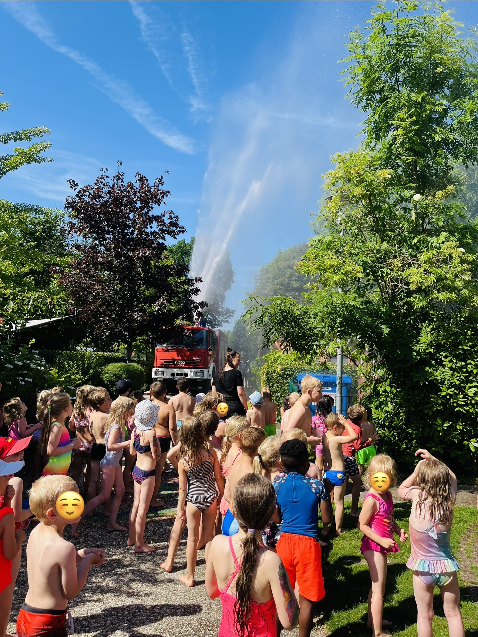 feuerwehrwasserparty_3.jpg