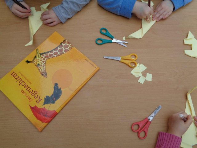 roterregenschirmgiraffen.jpg