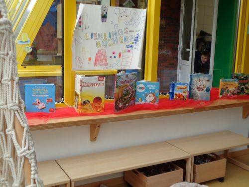 buecherausstellung.jpg